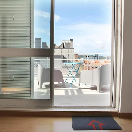 Apartment Sunny Rooftop With A View In Campo Pequeno *